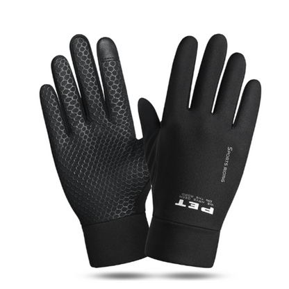 Men's sports gloves with anti-slip and water repellent