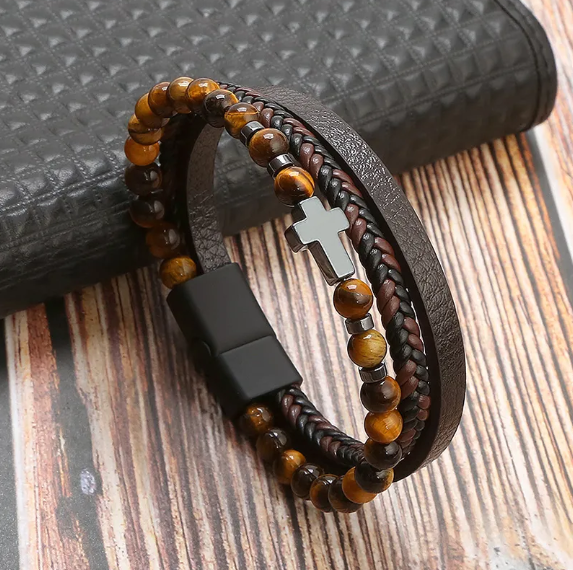 Pulsera de cuero para hombre: Elegancia y estilo en tu muñeca